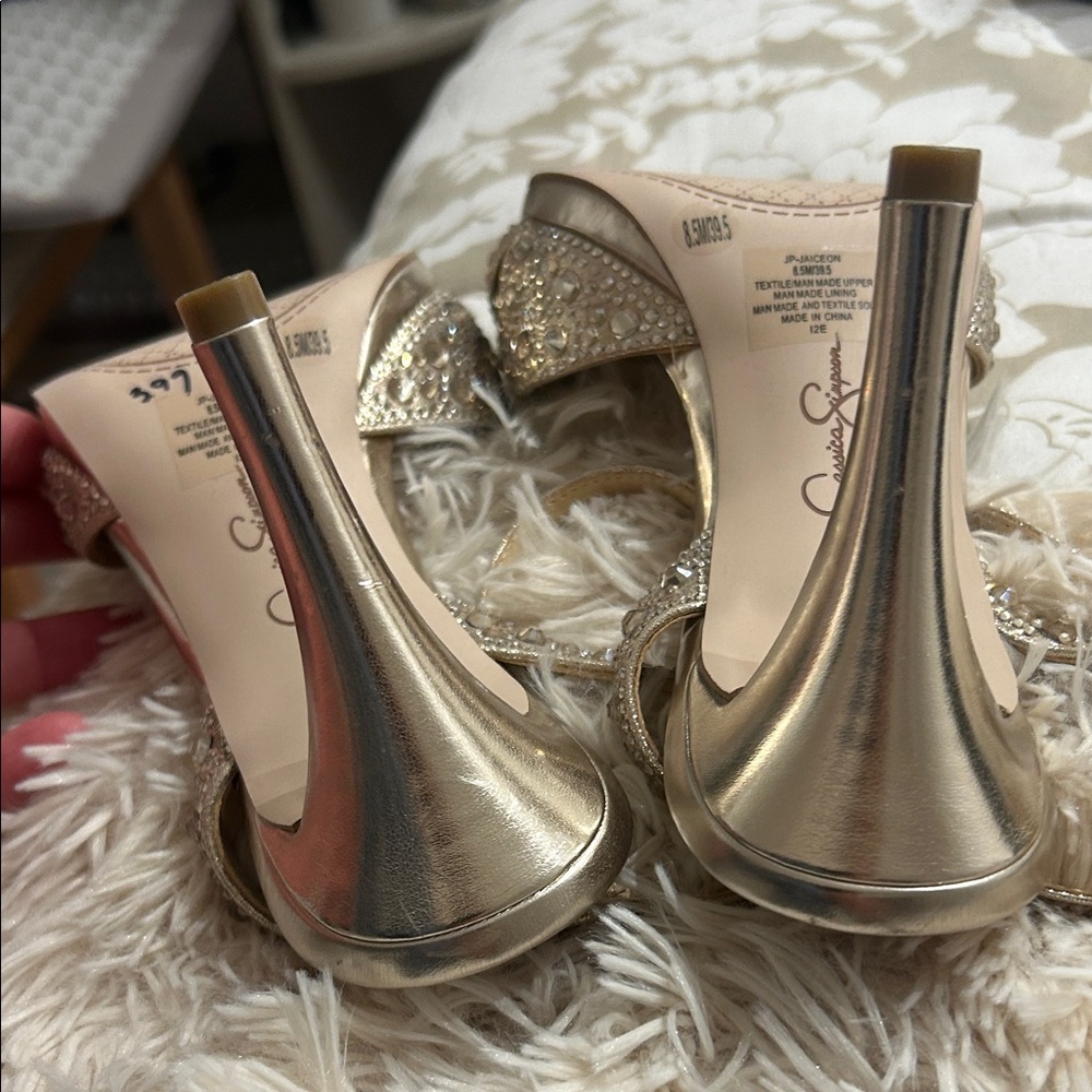 Jessica Simpson Glittering Gold Heels - Picture 8 of 9